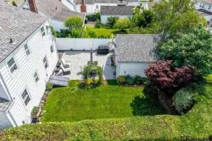 267 Hill St, Mineola, NY 11501 - Photo 22
