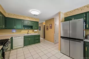 24 Gregory Dr, Goshen, NY 10924 - Photo 10
