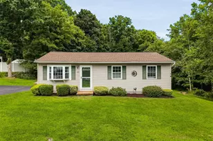 135 Weyants Ln, Newburgh, NY 12550 - Photo 4