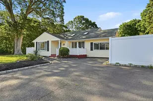 29 Henry Ave, Selden, NY 11784 - Photo 6