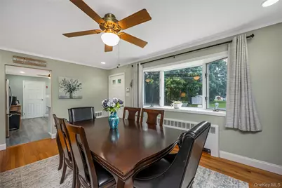 522 Amsterdam Avenue, Patchogue, NY 11772 - Photo 6