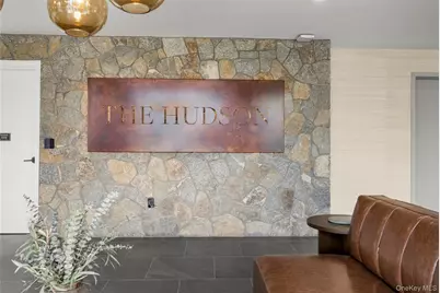 25 S Riverside Avenue #305, Croton on Hudson, NY 10520 - Photo 2