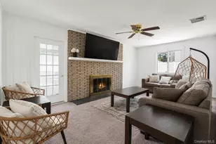 11 Empress Pines Dr, Nesconset, NY 11767 - Photo 10