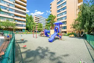 162-31 9th Ave, Whitestone, NY 11357 - Photo 24