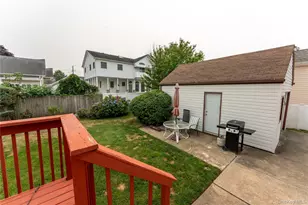 81 Montgomery Ave, Oceanside, NY 11572 - Photo 6