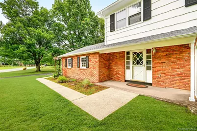 2 Laura Lane, Spring Valley, NY 10977 - Photo 6