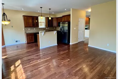 8 Green Court, Middletown, NY 10940 - Photo 14