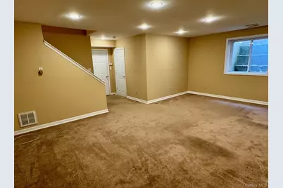 8 Green Court, Middletown, NY 10940 - Photo 38