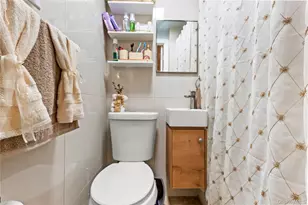 1439 43rd St, Brooklyn, NY 11219 - Photo 4