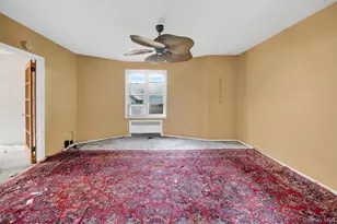 1089 Mile Square Rd, Yonkers, NY 10704 - Photo 10