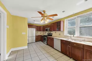 1089 Mile Square Rd, Yonkers, NY 10704 - Photo 6