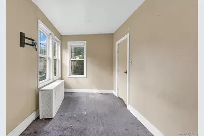 1089 Mile Square Road, Yonkers, NY 10704 - Photo 12