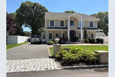 1133 Patricia Avenue, West Islip, NY 11795 - Photo 2