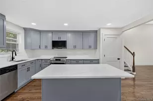 2202 Fire Ave, Medford, NY 11763 - Photo 6