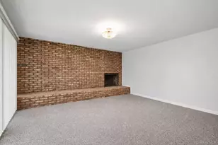 26 Acorn Ln, Plainview, NY 11803 - Photo 24