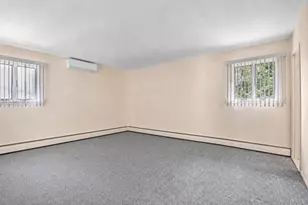 26 Acorn Ln, Plainview, NY 11803 - Photo 16