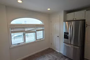 267 Plainfield Ave, Floral Park, NY 11001 - Photo 4