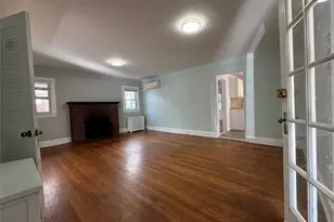 267 Plainfield Ave, Floral Park, NY 11001 - Photo 14