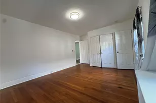267 Plainfield Ave, Floral Park, NY 11001 - Photo 10