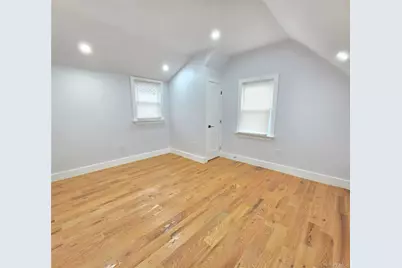 21624 132nd Avenue, Jamaica, NY 11413 - Photo 10