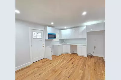 21624 132nd Avenue, Jamaica, NY 11413 - Photo 4