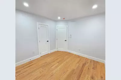 21624 132nd Avenue, Jamaica, NY 11413 - Photo 8