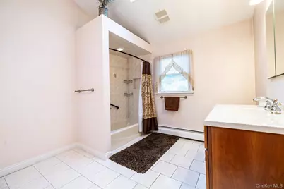 948 Cathedral Avenue, Franklin Square, NY 11010 - Photo 26