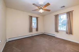 948 Cathedral Ave, Franklin Square, NY 11010 - Photo 30