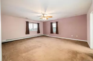 948 Cathedral Ave, Franklin Square, NY 11010 - Photo 24