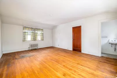 1563 Kenneth Avenue, Baldwin, NY 11510 - Photo 4