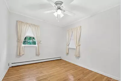 152 Parkwood Drive, Shirley, NY 11967 - Photo 14