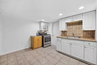 152 Parkwood Drive, Shirley, NY 11967 - Photo 24