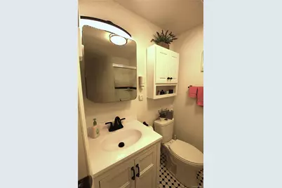 105 W Village Circle #105, Manorville, NY 11949 - Photo 20