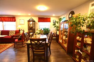 105 W Village Circle, Manorville, NY 11949 - Photo 10