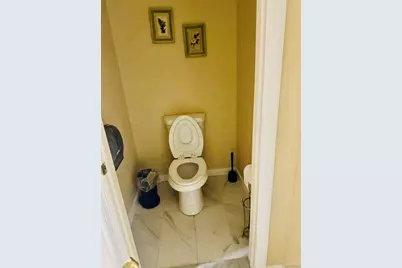 25-32 168th Street #2nd FL, Flushing, NY 11358 - Photo 10