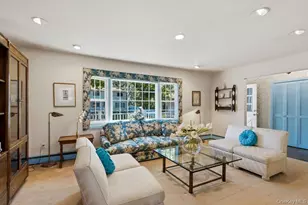 1621 Madison Ave, West Islip, NY 11795 - Photo 4