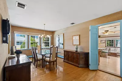 1621 Madison Avenue, West Islip, NY 11795 - Photo 6