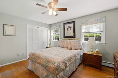 1621 Madison Avenue, West Islip, NY 11795 - Photo 18