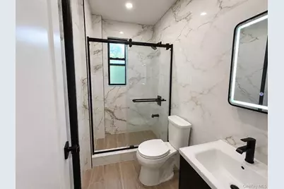 83-52 Talbot Street #2G, Kew Gardens, NY 11415 - Photo 6