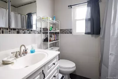 4724 168th Street, Flushing, NY 11358 - Photo 10