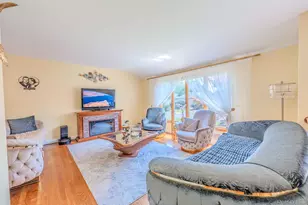 337 Burr Rd, East Northport, NY 11731 - Photo 6