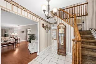 63 Woodview Ln, Centereach, NY 11720 - Photo 4