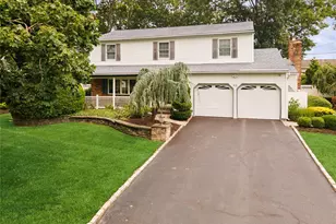 63 Woodview Ln, Centereach, NY 11720 - Photo 36