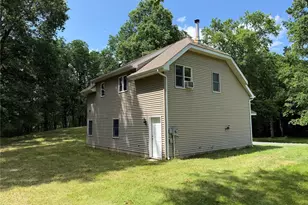 468 Decker Rd, Wallkill, NY 12589 - Photo 4