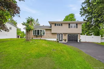 21 Manhattan Avenue #19, Middletown, NY 10940 - Photo 2