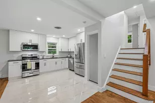 21 Manhattan Ave, Middletown, NY 10940 - Photo 14
