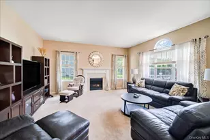 56 Plum Ct Dr, Poughquag, NY 12570 - Photo 16
