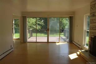 8 Tanglewood Dr, Wappingers Falls, NY 12590 - Photo 6