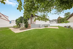 391 Bellmore Rd, East Meadow, NY 11554 - Photo 12