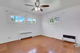 1 Prince St, Hicksville, NY 11801 - Photo 18